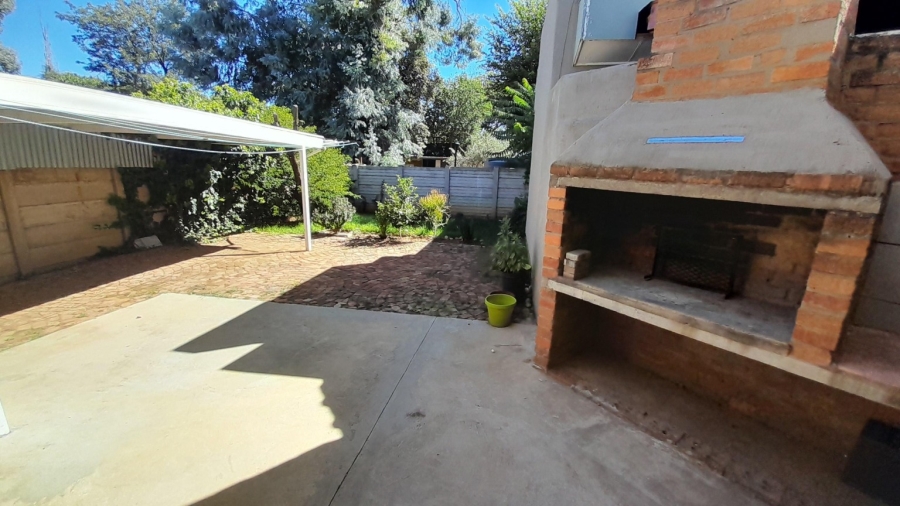 To Let 2 Bedroom Property for Rent in Universitas Ridge Free State